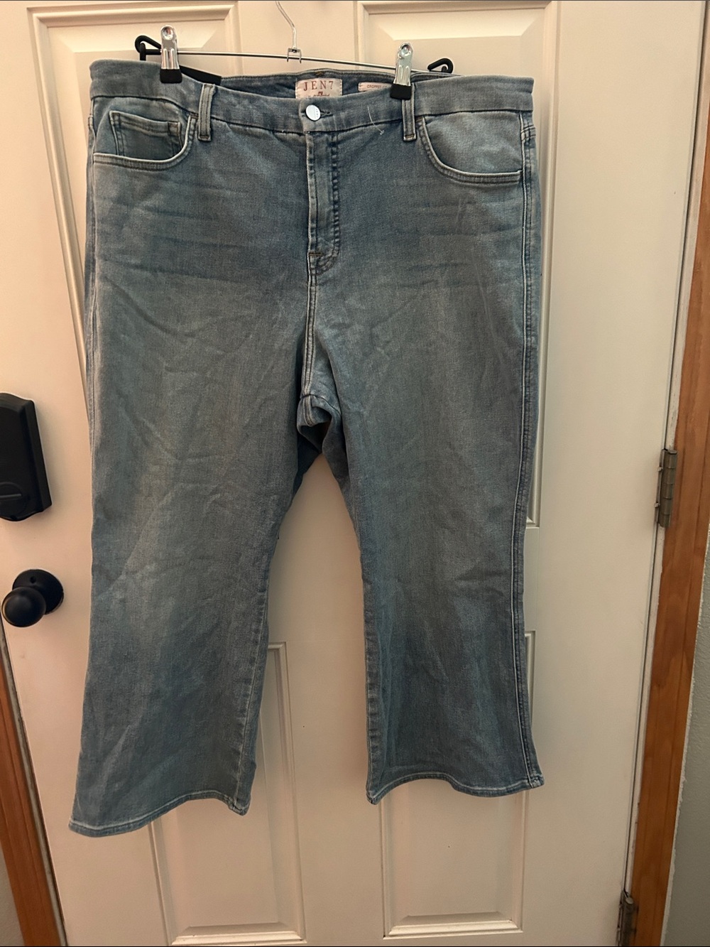 Jen7 by 7 For All Mankind Light Blue Cropped Ankle Jeans